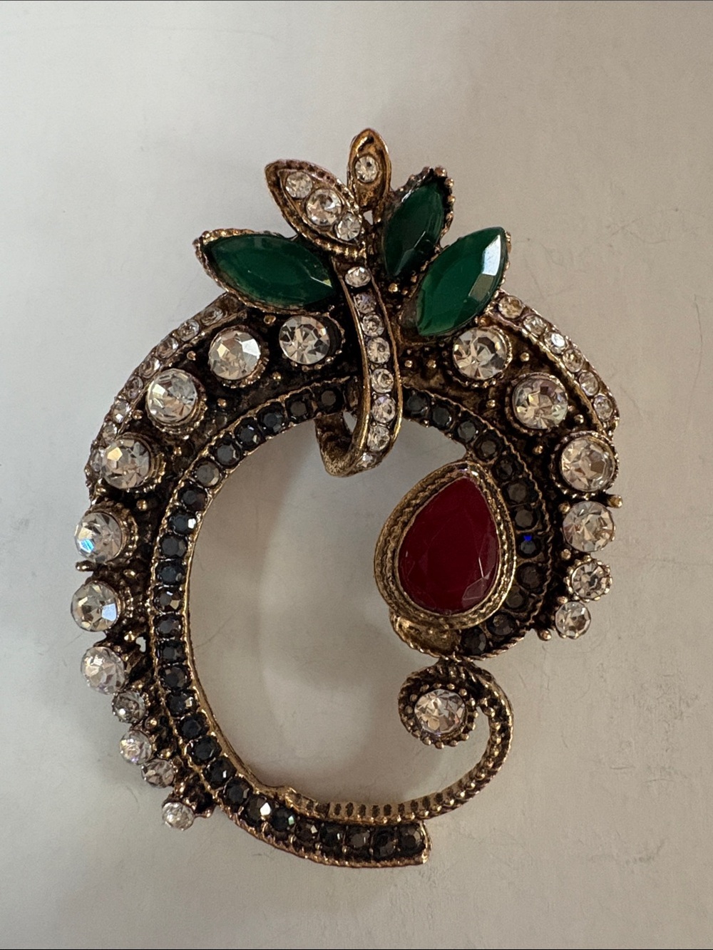 Vintage-Inspired Green & Red Crystal Brooch/Pendant